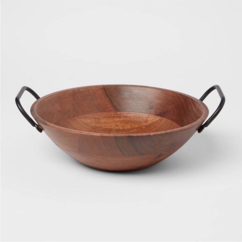 THRESHOLD NWT wood serving bowl w/ handle